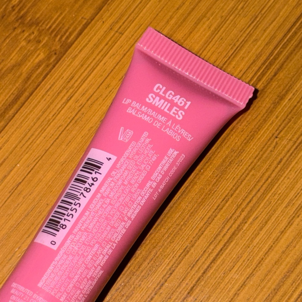 L.A. Colors Stay Jelly Sheer Butter Balm lip kit - Picture 4 of 7